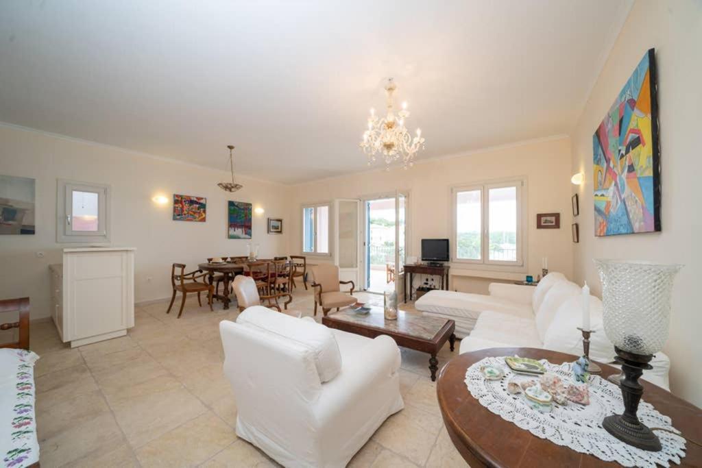 Paradise House Apart2, 5Min Walking Distance To Fiskardo Center Exterior photo